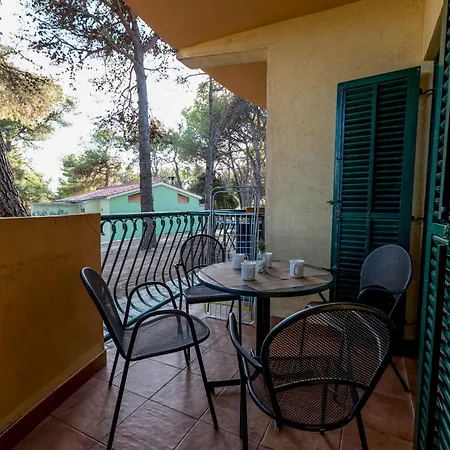 Kozarica Apartament Pakoštane
