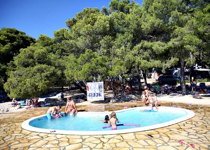 Kozarica Apartamento Pakoštane